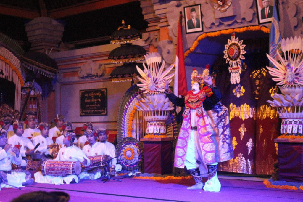 Bondres De Gung Akah Canging Meriahkan Acara HUT ST. Tri Udaya, Pendem